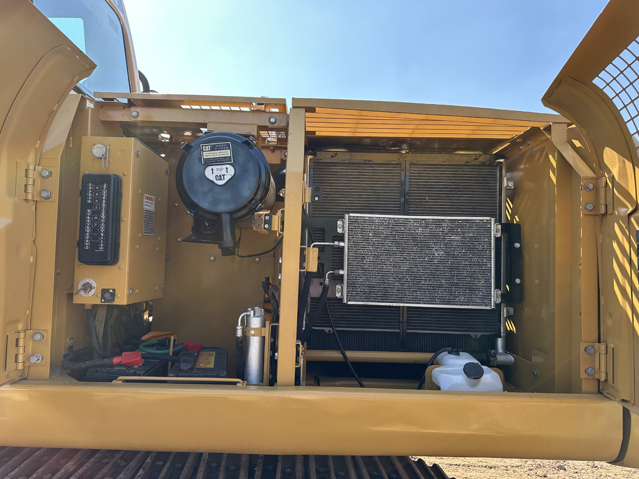 Leasing CATERPILLAR 320CL CATERPILLAR 320CL: kuva Leasing CATERPILLAR 320CL CATERPILLAR 320CL