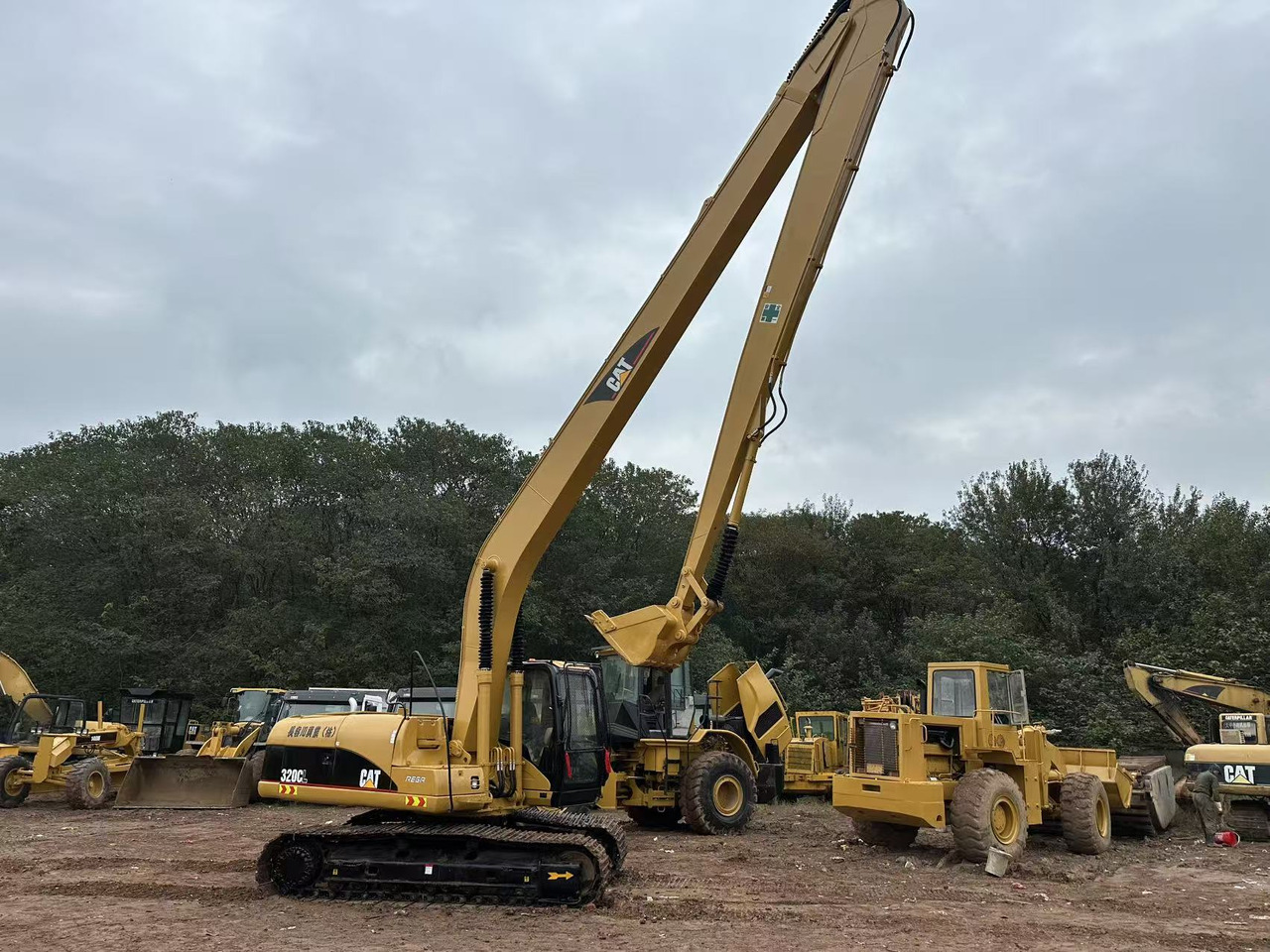 CATERPILLAR 320CL long reach excavator - Telakaivukone: kuva CATERPILLAR 320CL long reach excavator - Telakaivukone CATERPILLAR 320CL long reach excavator - Telakaivukone: kuva CATERPILLAR 320CL long reach excavator - Telakaivukone