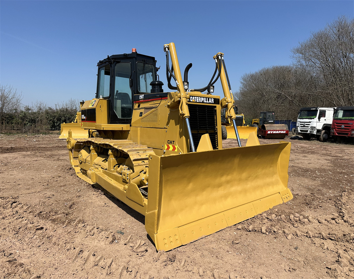 CATERPILLAR D6G - Kaivuri: kuva CATERPILLAR D6G - Kaivuri CATERPILLAR D6G - Kaivuri: kuva CATERPILLAR D6G - Kaivuri