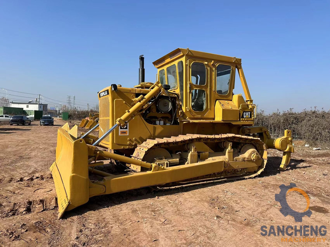 CATERPILLAR D8K - Puskutraktori: kuva CATERPILLAR D8K - Puskutraktori CATERPILLAR D8K - Puskutraktori: kuva CATERPILLAR D8K - Puskutraktori