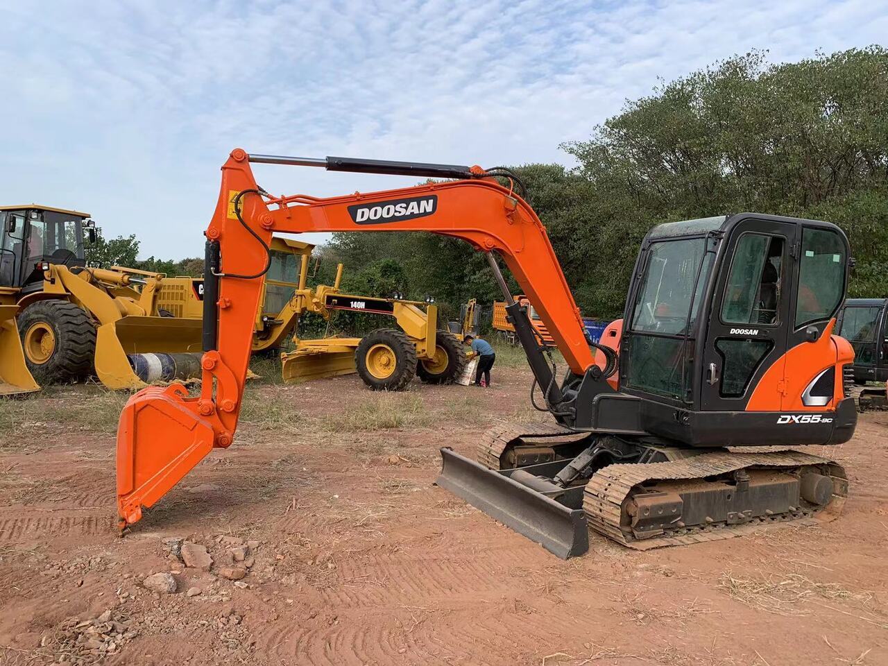 DOOSAN DX55 excavator - Kaivuri: kuva DOOSAN DX55 excavator - Kaivuri DOOSAN DX55 excavator - Kaivuri: kuva DOOSAN DX55 excavator - Kaivuri