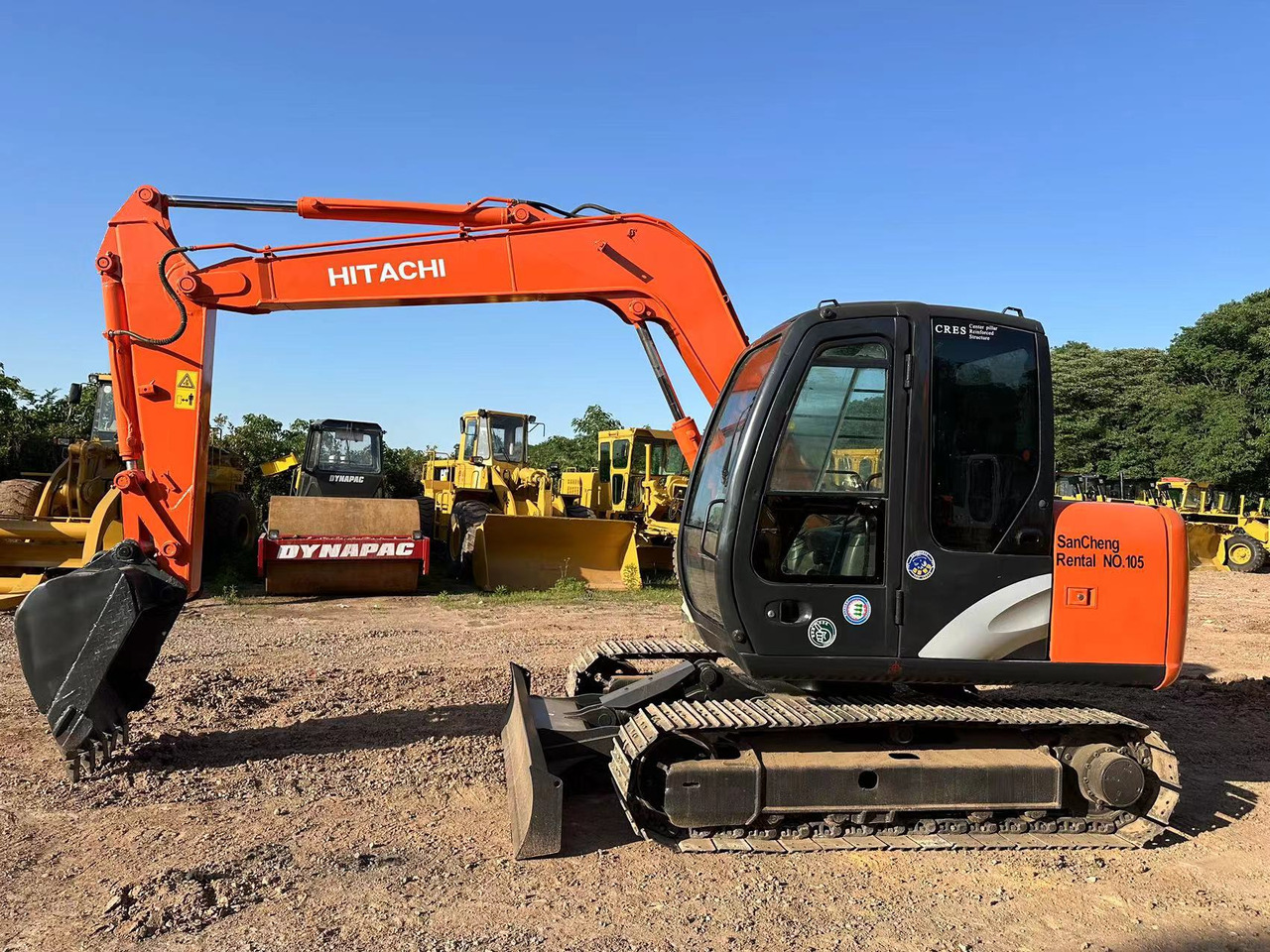 HITACHI ZAXIS ZX70 - Minikuormaaja: kuva HITACHI ZAXIS ZX70 - Minikuormaaja HITACHI ZAXIS ZX70 - Minikuormaaja: kuva HITACHI ZAXIS ZX70 - Minikuormaaja