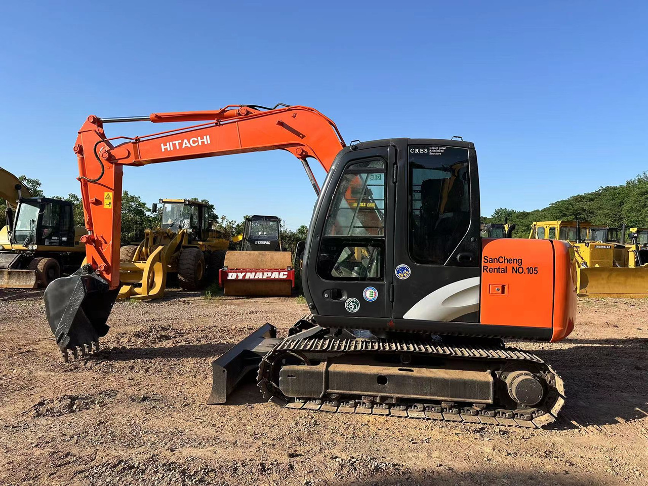Hitachi ZX70 mini excavator - Minikuormaaja: kuva Hitachi ZX70 mini excavator - Minikuormaaja Hitachi ZX70 mini excavator - Minikuormaaja: kuva Hitachi ZX70 mini excavator - Minikuormaaja