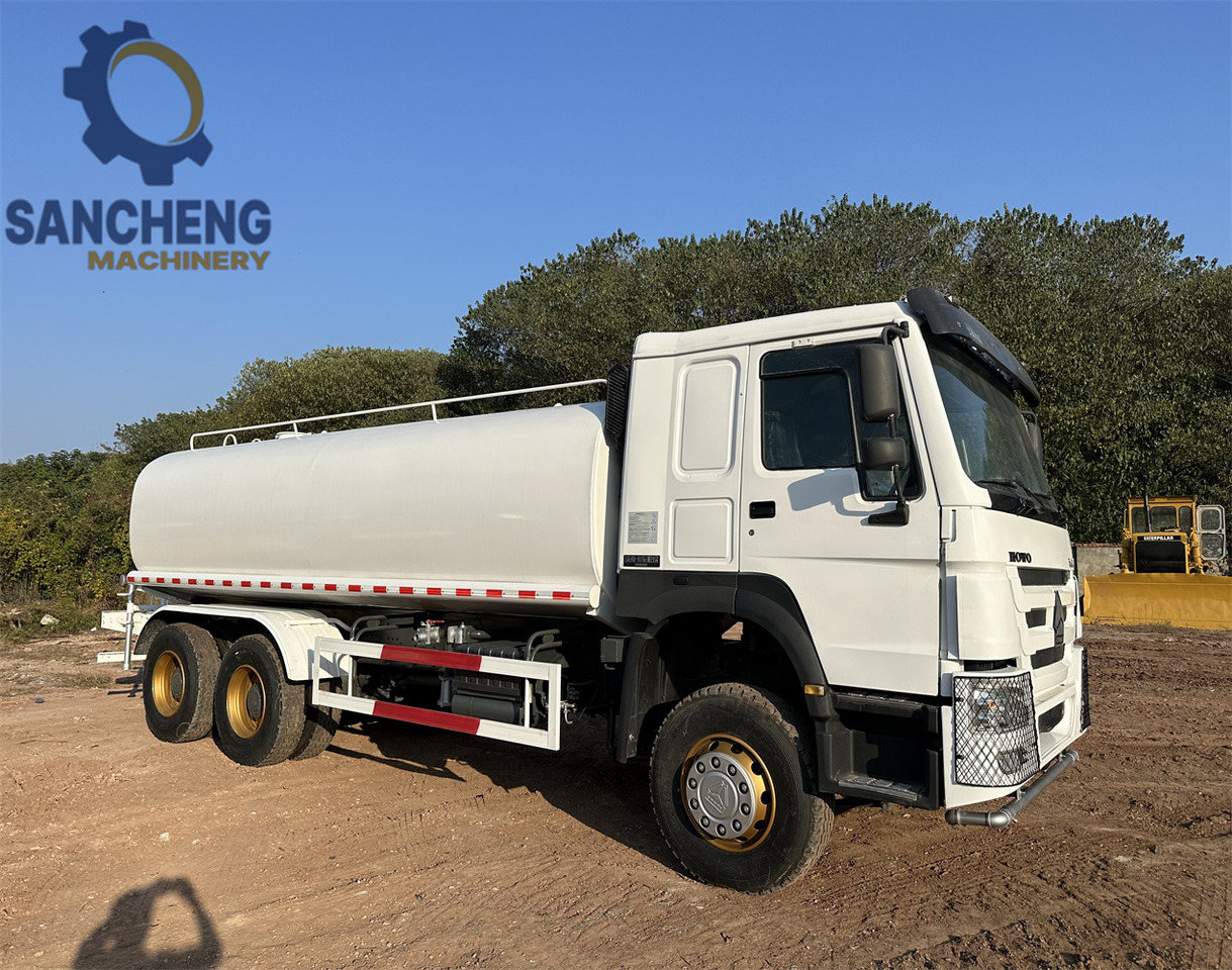SINOTRUK HOWO 371 6x4 Water Tanker Truck - Säiliöauto: kuva SINOTRUK HOWO 371 6x4 Water Tanker Truck - Säiliöauto SINOTRUK HOWO 371 6x4 Water Tanker Truck - Säiliöauto: kuva SINOTRUK HOWO 371 6x4 Water Tanker Truck - Säiliöauto