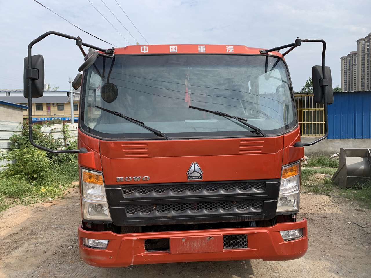 SINOTRUK Howo Dump truck 4x2 - Kippiauto kuorma-auto: kuva SINOTRUK Howo Dump truck 4x2 - Kippiauto kuorma-auto SINOTRUK Howo Dump truck 4x2 - Kippiauto kuorma-auto: kuva SINOTRUK Howo Dump truck 4x2 - Kippiauto kuorma-auto