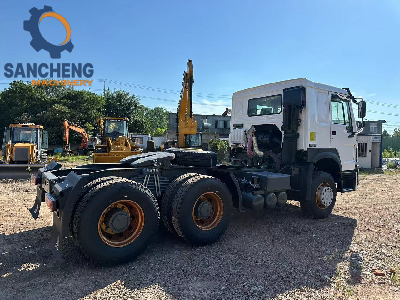 SINOTRUK HOWO Truck Head 371 - Vetopöytäauto: kuva SINOTRUK HOWO Truck Head 371 - Vetopöytäauto SINOTRUK HOWO Truck Head 371 - Vetopöytäauto: kuva SINOTRUK HOWO Truck Head 371 - Vetopöytäauto