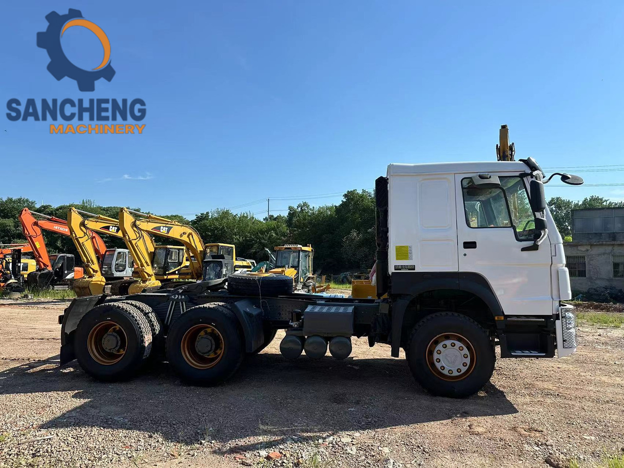 SINOTRUK HOWO Truck Head 371 - Vetopöytäauto: kuva SINOTRUK HOWO Truck Head 371 - Vetopöytäauto SINOTRUK HOWO Truck Head 371 - Vetopöytäauto: kuva SINOTRUK HOWO Truck Head 371 - Vetopöytäauto