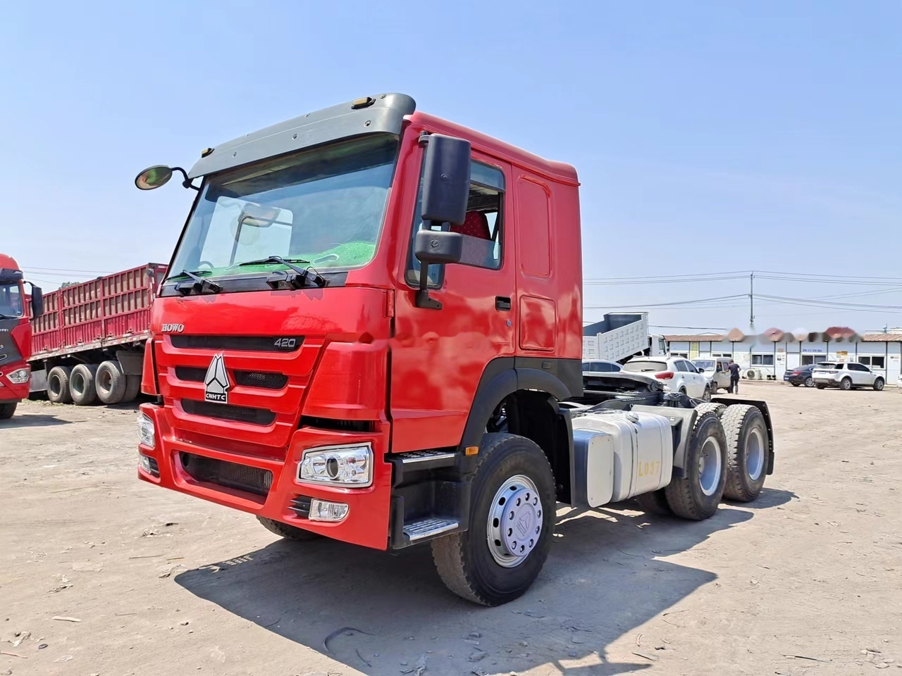 SINOTRUK Howo tractor unit 420 - Vetopöytäauto: kuva SINOTRUK Howo tractor unit 420 - Vetopöytäauto SINOTRUK Howo tractor unit 420 - Vetopöytäauto: kuva SINOTRUK Howo tractor unit 420 - Vetopöytäauto