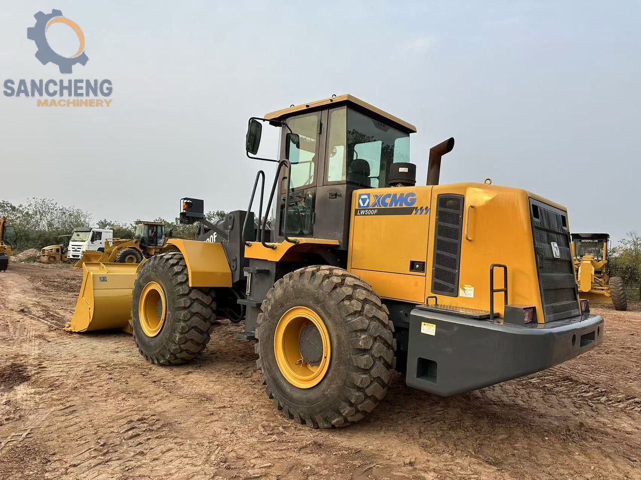 XCMG LW500F - Pyöräkuormaaja: kuva XCMG LW500F - Pyöräkuormaaja XCMG LW500F - Pyöräkuormaaja: kuva XCMG LW500F - Pyöräkuormaaja