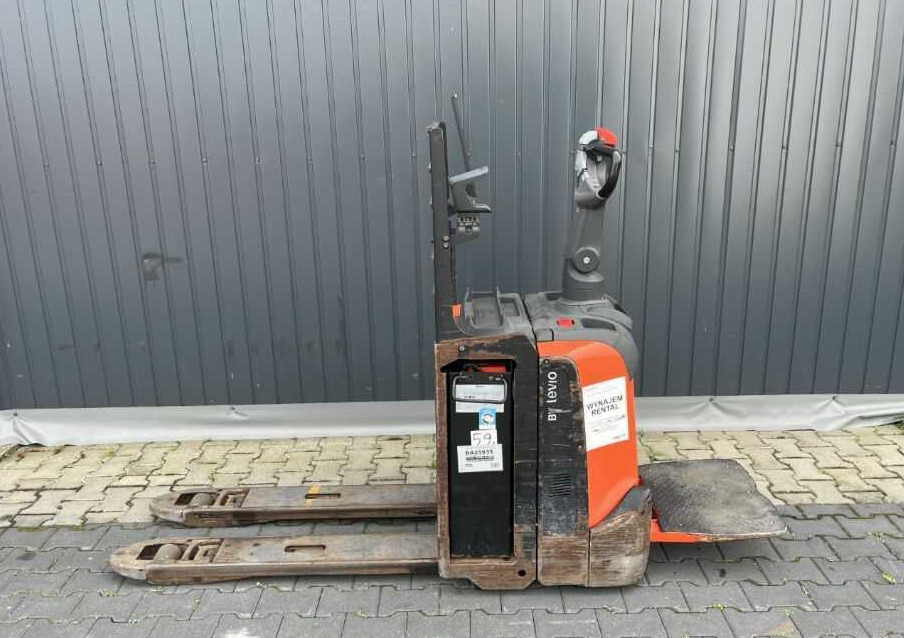 BT LPE200 - Haarukkavaunu: kuva BT LPE200 - Haarukkavaunu BT LPE200 - Haarukkavaunu: kuva BT LPE200 - Haarukkavaunu