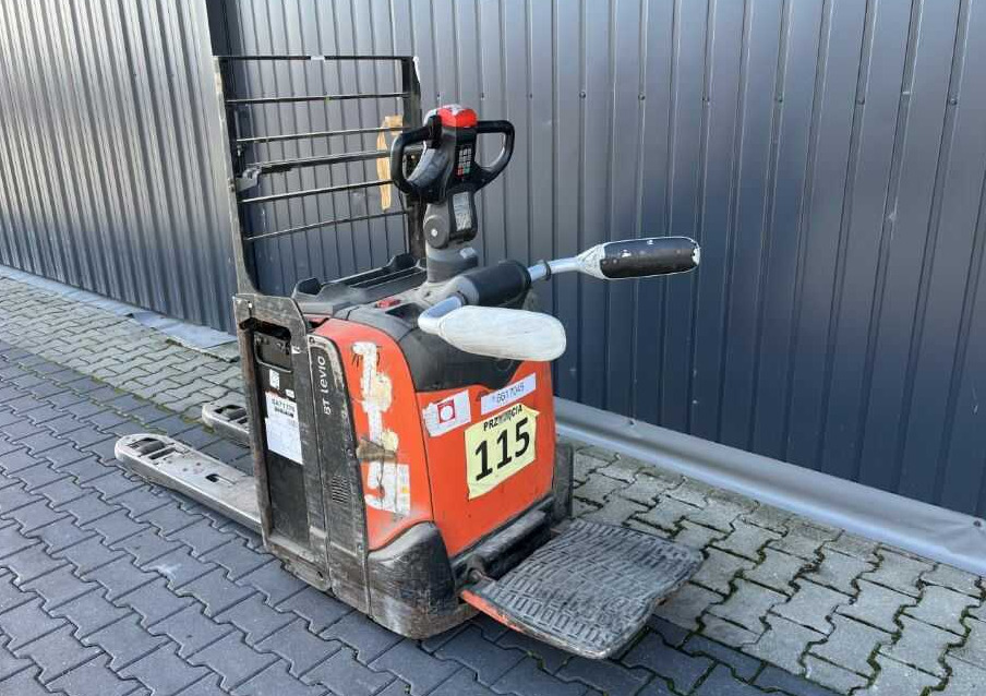 BT LPE200 - Haarukkavaunu: kuva BT LPE200 - Haarukkavaunu BT LPE200 - Haarukkavaunu: kuva BT LPE200 - Haarukkavaunu