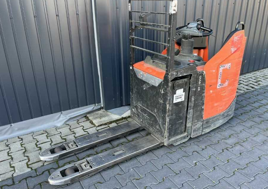 BT LPE200 - Haarukkavaunu: kuva BT LPE200 - Haarukkavaunu BT LPE200 - Haarukkavaunu: kuva BT LPE200 - Haarukkavaunu
