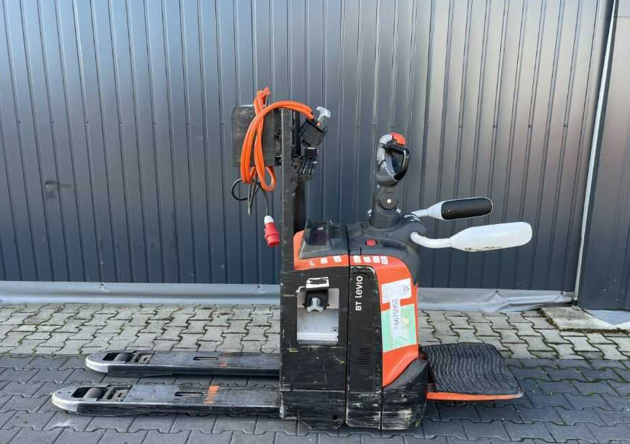BT LPE200 - Haarukkavaunu: kuva BT LPE200 - Haarukkavaunu BT LPE200 - Haarukkavaunu: kuva BT LPE200 - Haarukkavaunu