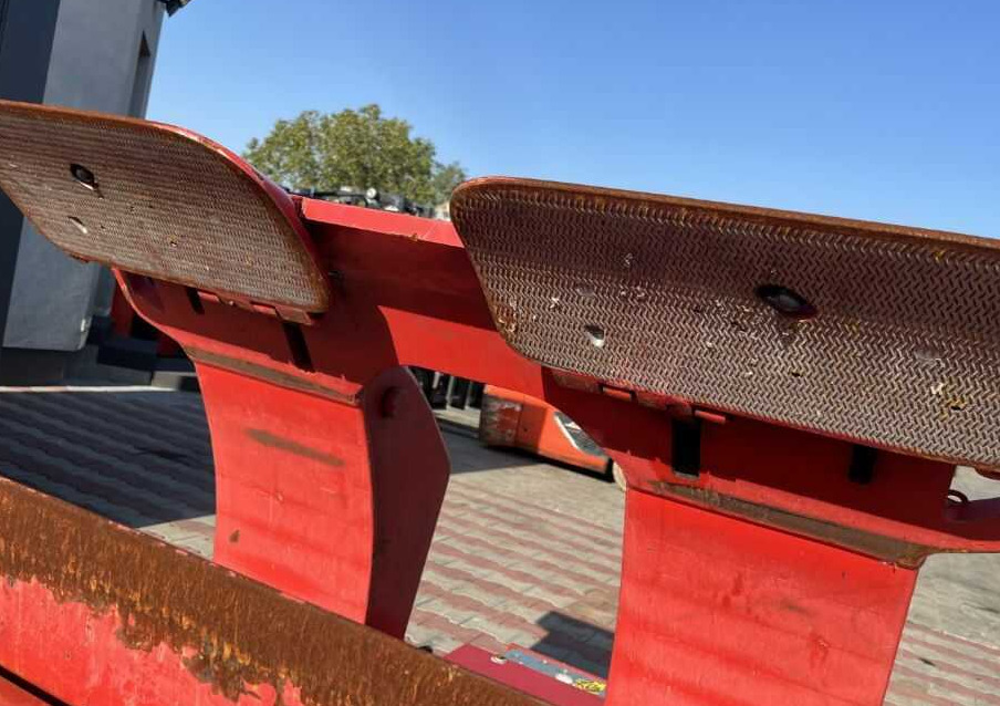 Bolzoni CTXAR-60RH0-13-G3 - Rullapihdit - Vastapainotrukki: kuva Bolzoni CTXAR-60RH0-13-G3 - Rullapihdit - Vastapainotrukki Bolzoni CTXAR-60RH0-13-G3 - Rullapihdit - Vastapainotrukki: kuva Bolzoni CTXAR-60RH0-13-G3 - Rullapihdit - Vastapainotrukki