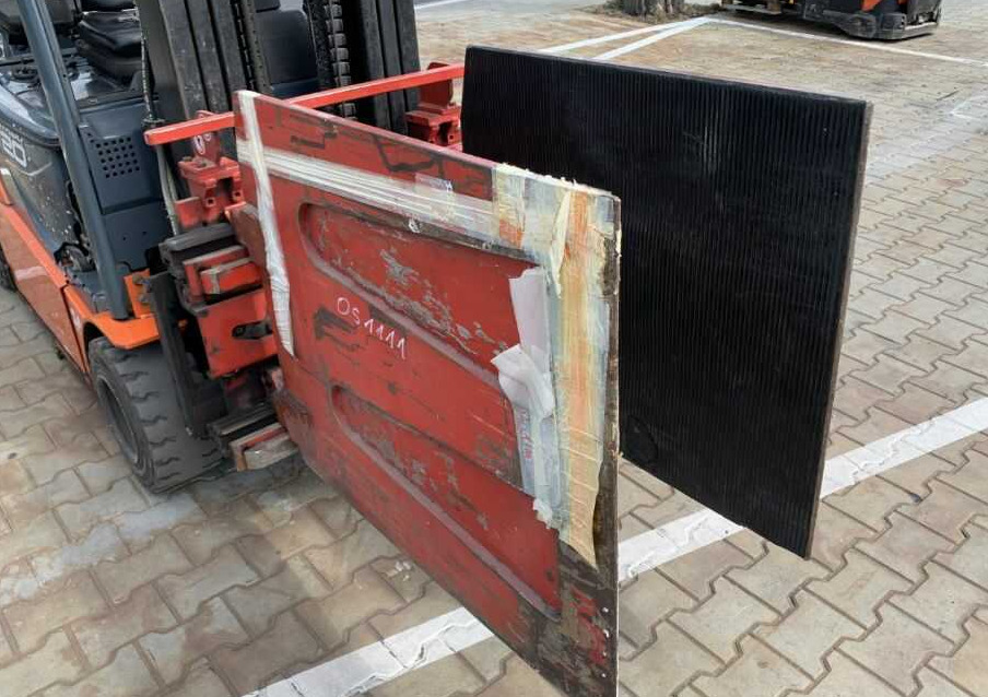 Bolzoni KS08CF5A, Kartonklammer - Rullapihdit - Materiaalinkäsittely: kuva Bolzoni KS08CF5A, Kartonklammer - Rullapihdit - Materiaalinkäsittely Bolzoni KS08CF5A, Kartonklammer - Rullapihdit - Materiaalinkäsittely: kuva Bolzoni KS08CF5A, Kartonklammer - Rullapihdit - Materiaalinkäsittely