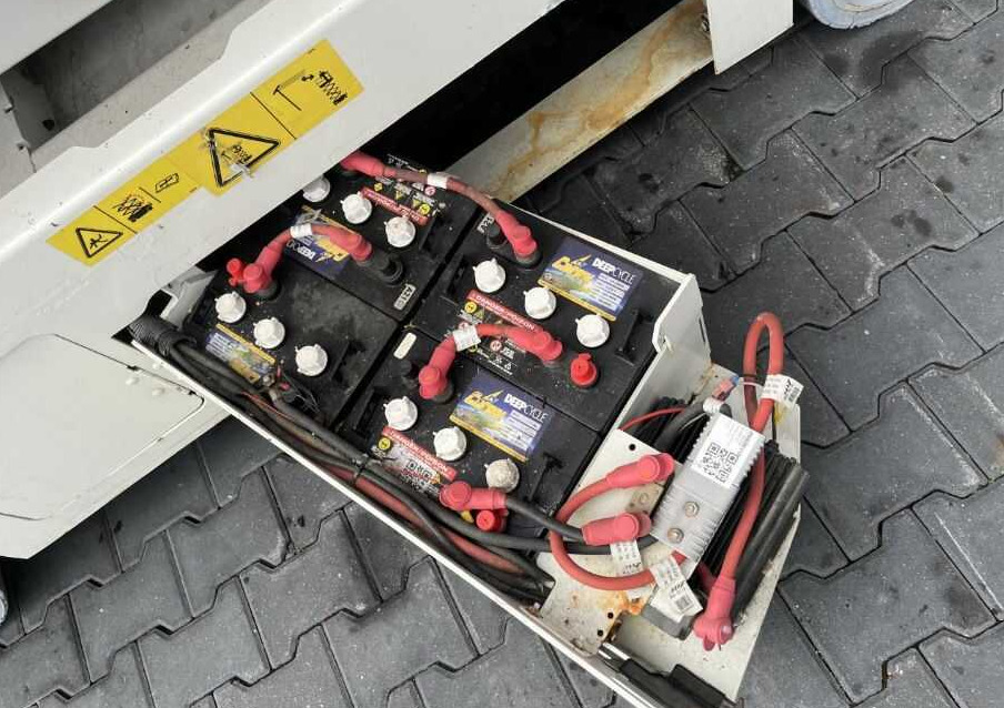 Genie GS-2046 - Saksilava: kuva Genie GS-2046 - Saksilava Genie GS-2046 - Saksilava: kuva Genie GS-2046 - Saksilava