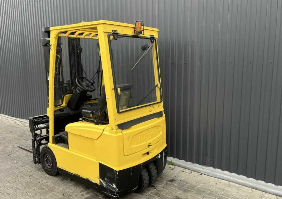 Hyster J1.60XMT - Sähkötrukki: kuva Hyster J1.60XMT - Sähkötrukki Hyster J1.60XMT - Sähkötrukki: kuva Hyster J1.60XMT - Sähkötrukki