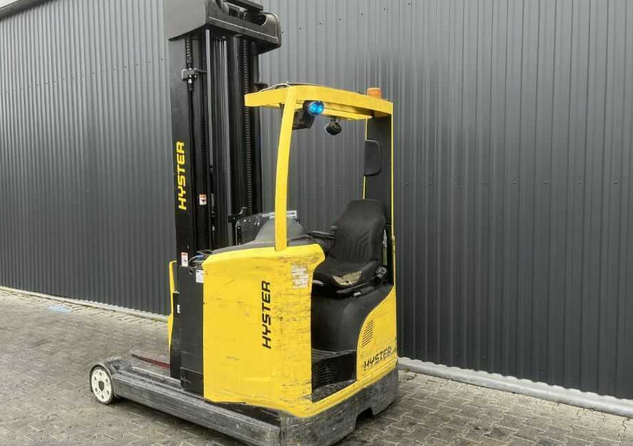Hyster R2.5 - Työntömastotrukki: kuva Hyster R2.5 - Työntömastotrukki Hyster R2.5 - Työntömastotrukki: kuva Hyster R2.5 - Työntömastotrukki
