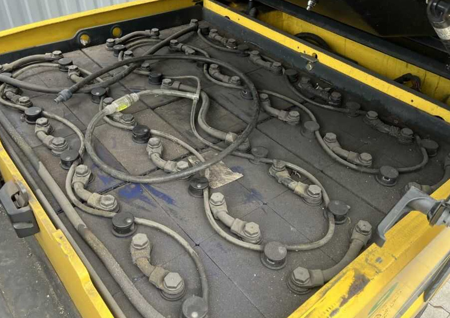Leasing  Hyundai 25B-9 Hyundai 25B-9: kuva Leasing  Hyundai 25B-9 Hyundai 25B-9