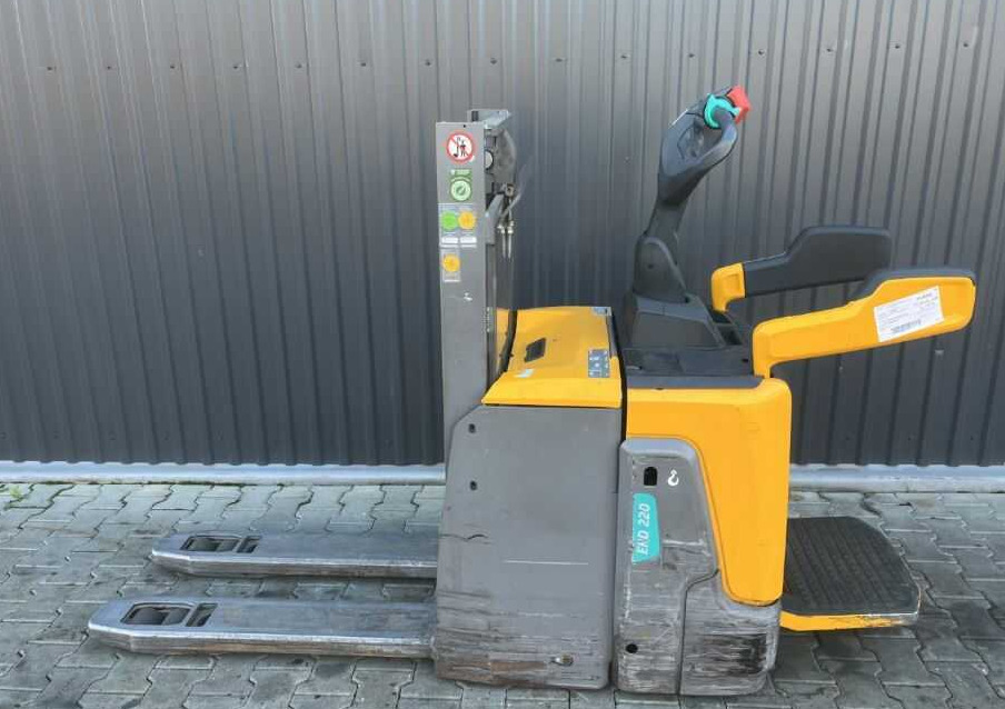 Jungheinrich ERD220 - Pinoamistrukki: kuva Jungheinrich ERD220 - Pinoamistrukki Jungheinrich ERD220 - Pinoamistrukki: kuva Jungheinrich ERD220 - Pinoamistrukki
