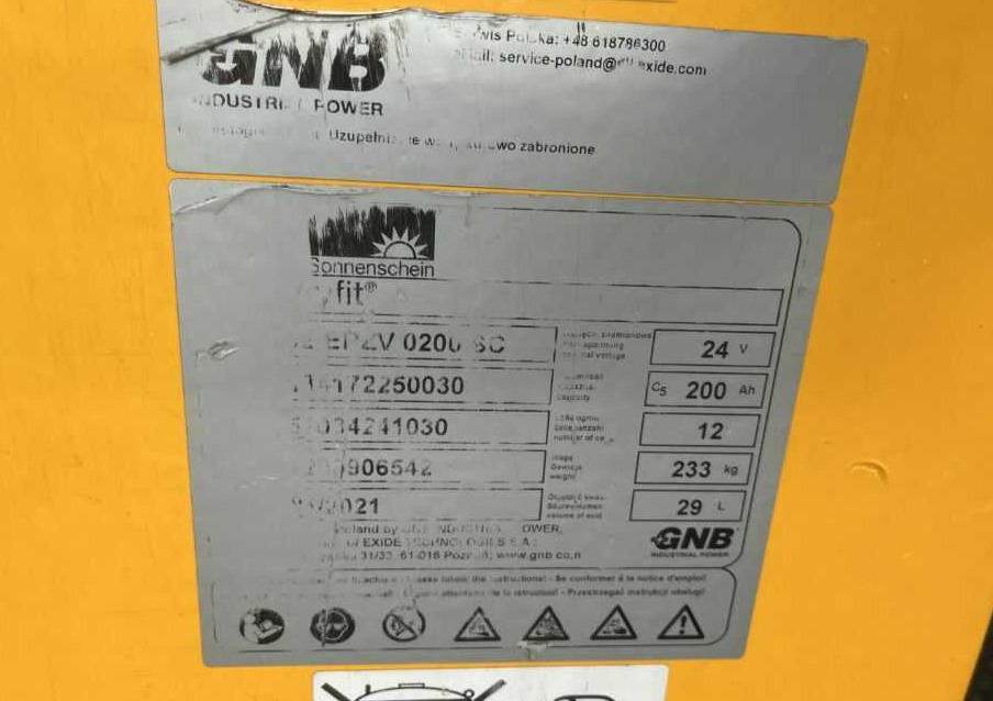 Jungheinrich EZS130 - Vetotrukki: kuva Jungheinrich EZS130 - Vetotrukki Jungheinrich EZS130 - Vetotrukki: kuva Jungheinrich EZS130 - Vetotrukki