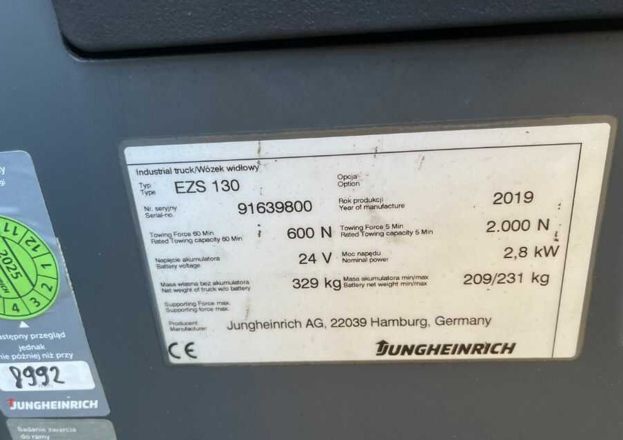 Jungheinrich EZS130 - Vetotrukki: kuva Jungheinrich EZS130 - Vetotrukki Jungheinrich EZS130 - Vetotrukki: kuva Jungheinrich EZS130 - Vetotrukki