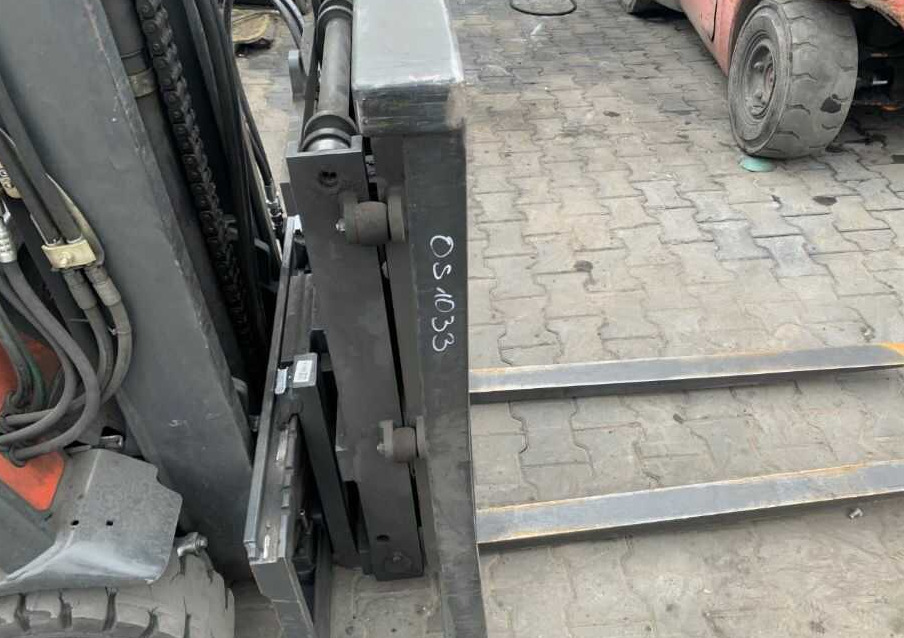 Kaup 1T141S - Haarukka - Materiaalinkäsittely: kuva Kaup 1T141S - Haarukka - Materiaalinkäsittely Kaup 1T141S - Haarukka - Materiaalinkäsittely: kuva Kaup 1T141S - Haarukka - Materiaalinkäsittely