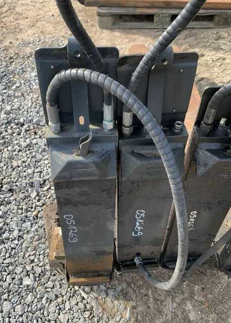 Kooi RG4-45-1550 - Puomi - Materiaalinkäsittely: kuva Kooi RG4-45-1550 - Puomi - Materiaalinkäsittely Kooi RG4-45-1550 - Puomi - Materiaalinkäsittely: kuva Kooi RG4-45-1550 - Puomi - Materiaalinkäsittely