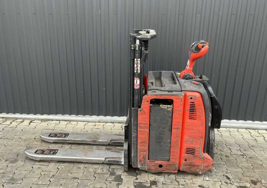 Linde D12HPAP - Pinoamistrukki: kuva Linde D12HPAP - Pinoamistrukki Linde D12HPAP - Pinoamistrukki: kuva Linde D12HPAP - Pinoamistrukki