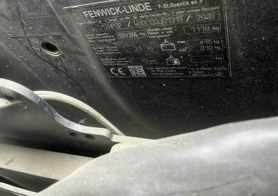 Linde D12HPSP - Pinoamistrukki: kuva  Linde D12HPSP - Pinoamistrukki Linde D12HPSP - Pinoamistrukki: kuva  Linde D12HPSP - Pinoamistrukki