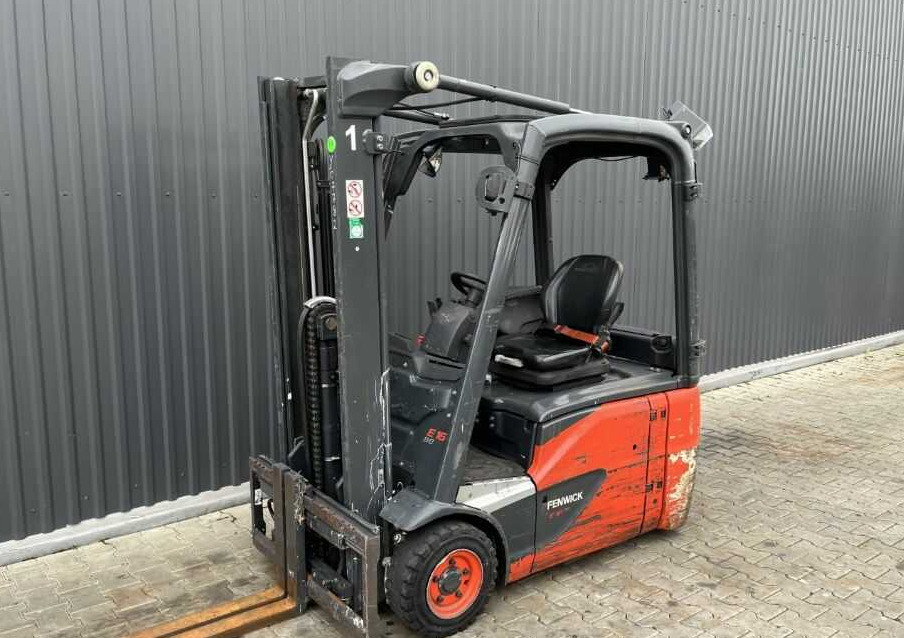 Linde E16-02 - Sähkötrukki: kuva Linde E16-02 - Sähkötrukki Linde E16-02 - Sähkötrukki: kuva Linde E16-02 - Sähkötrukki