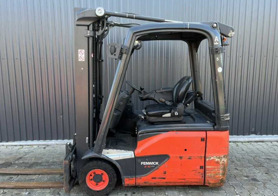 Linde E16-02 - Sähkötrukki: kuva Linde E16-02 - Sähkötrukki Linde E16-02 - Sähkötrukki: kuva Linde E16-02 - Sähkötrukki