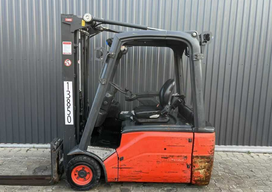 Linde E16L-02 - Sähkötrukki: kuva Linde E16L-02 - Sähkötrukki Linde E16L-02 - Sähkötrukki: kuva Linde E16L-02 - Sähkötrukki