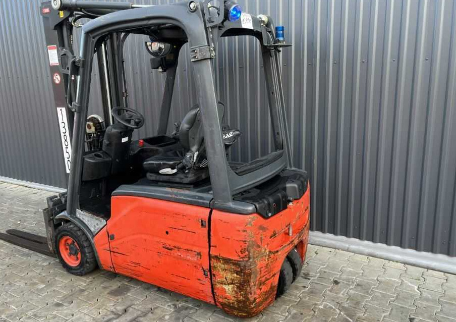 Linde E16L-02 - Sähkötrukki: kuva Linde E16L-02 - Sähkötrukki Linde E16L-02 - Sähkötrukki: kuva Linde E16L-02 - Sähkötrukki