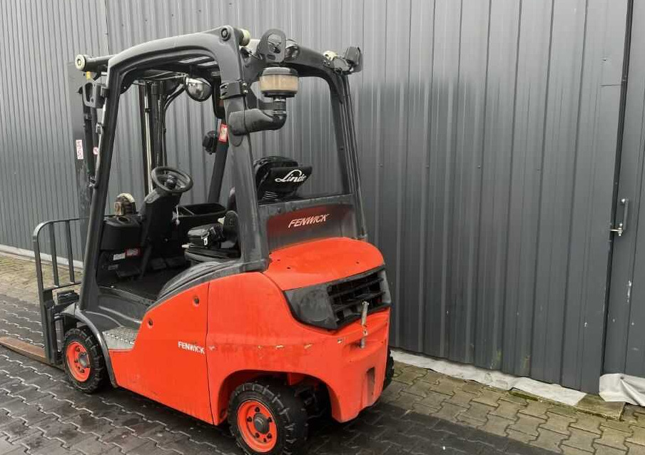 Linde H16D-01 - Dieseltrukki: kuva Linde H16D-01 - Dieseltrukki Linde H16D-01 - Dieseltrukki: kuva Linde H16D-01 - Dieseltrukki