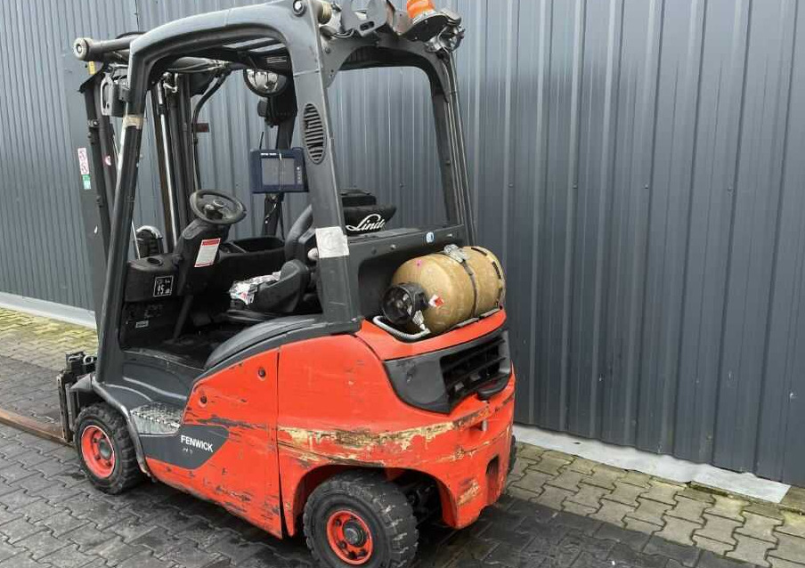 Linde H16T-01 - Kaasutrukki: kuva Linde H16T-01 - Kaasutrukki Linde H16T-01 - Kaasutrukki: kuva Linde H16T-01 - Kaasutrukki
