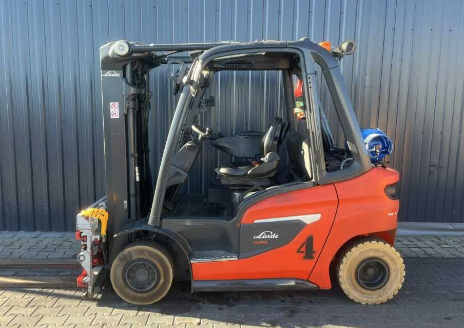 Linde H20T-01/600 - Kaasutrukki: kuva Linde H20T-01/600 - Kaasutrukki Linde H20T-01/600 - Kaasutrukki: kuva Linde H20T-01/600 - Kaasutrukki