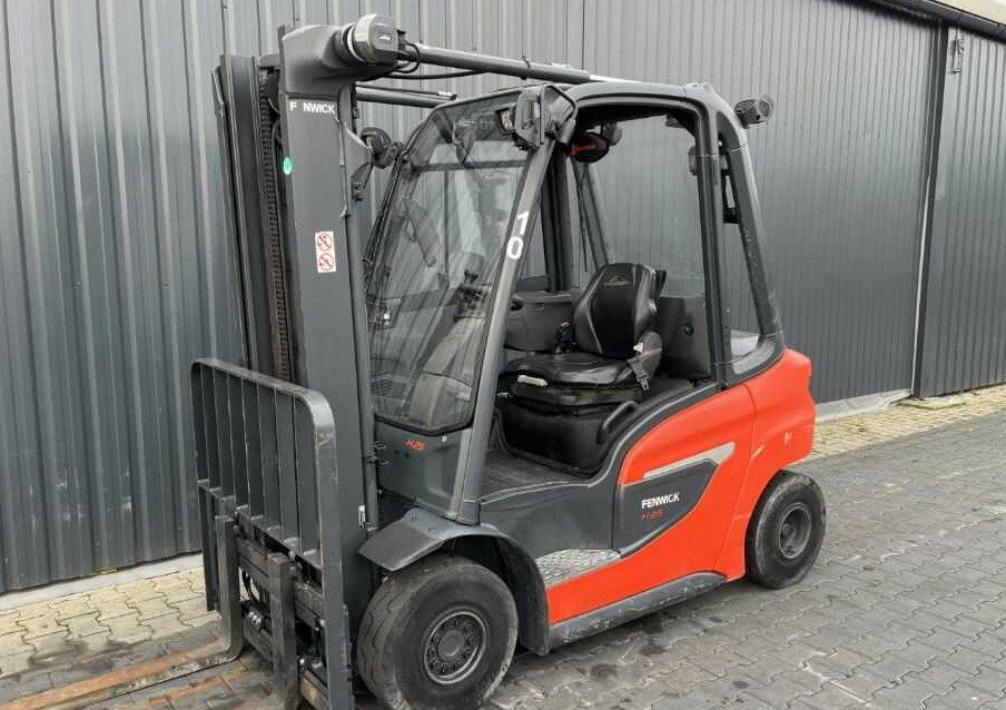 Linde H25D-01 - Dieseltrukki: kuva Linde H25D-01 - Dieseltrukki Linde H25D-01 - Dieseltrukki: kuva Linde H25D-01 - Dieseltrukki