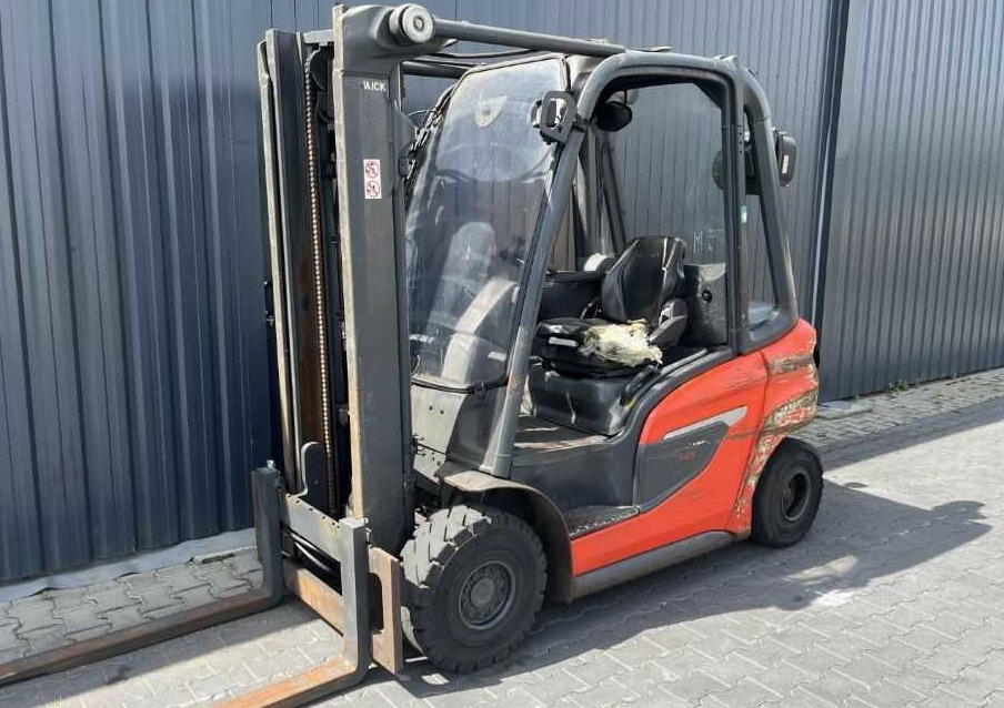 Linde H25D - Dieseltrukki: kuva Linde H25D - Dieseltrukki Linde H25D - Dieseltrukki: kuva Linde H25D - Dieseltrukki