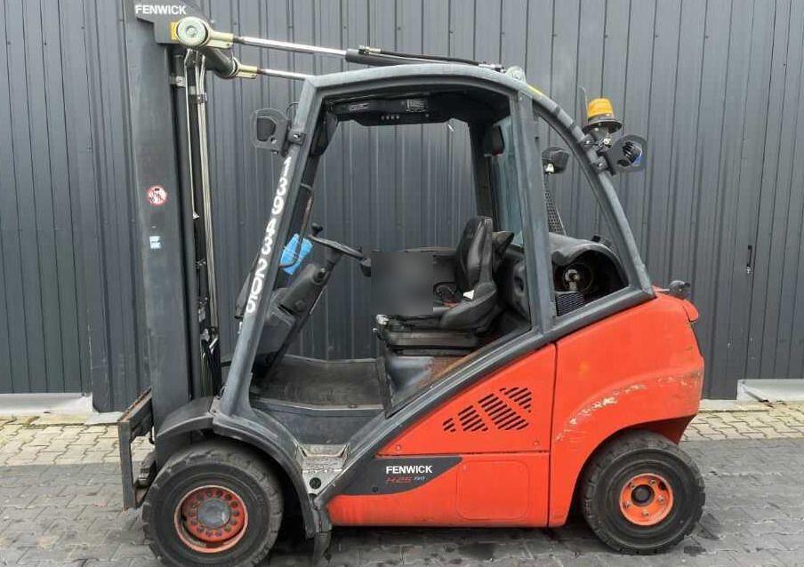 Linde H25T-02 - Kaasutrukki: kuva Linde H25T-02 - Kaasutrukki Linde H25T-02 - Kaasutrukki: kuva Linde H25T-02 - Kaasutrukki