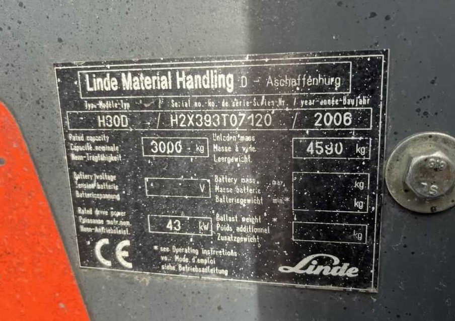 Linde H30D - Dieseltrukki: kuva  Linde H30D - Dieseltrukki Linde H30D - Dieseltrukki: kuva  Linde H30D - Dieseltrukki