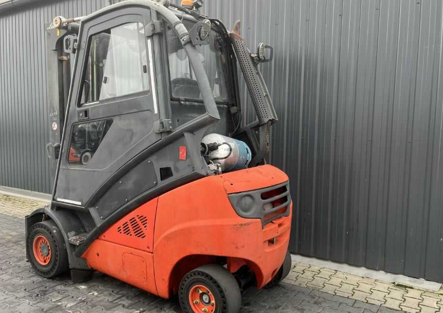 Linde H30T-01 - Kaasutrukki: kuva Linde H30T-01 - Kaasutrukki Linde H30T-01 - Kaasutrukki: kuva Linde H30T-01 - Kaasutrukki