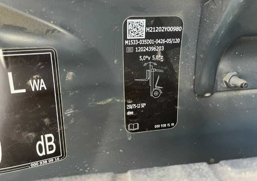 Linde H35T-01 - Kaasutrukki: kuva Linde H35T-01 - Kaasutrukki Linde H35T-01 - Kaasutrukki: kuva Linde H35T-01 - Kaasutrukki