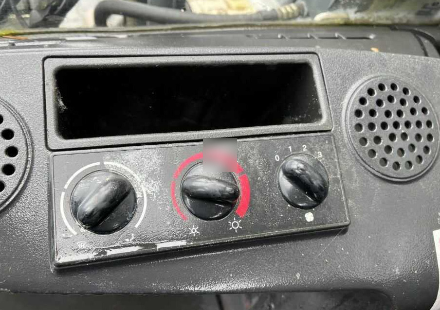 Dieseltrukki Linde H40D-01: kuva Dieseltrukki Linde H40D-01 Dieseltrukki Linde H40D-01: kuva Dieseltrukki Linde H40D-01