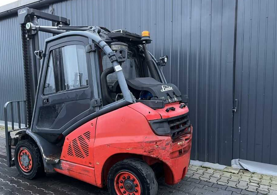 Linde H40T-02 - Kaasutrukki: kuva Linde H40T-02 - Kaasutrukki Linde H40T-02 - Kaasutrukki: kuva Linde H40T-02 - Kaasutrukki