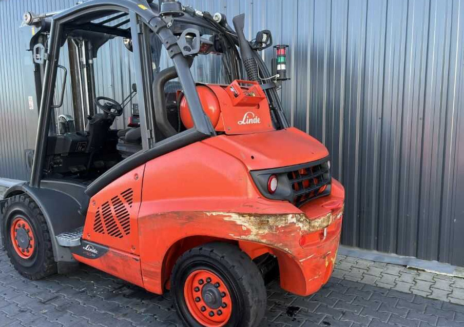 Linde H50T-02/600 - Kaasutrukki: kuva  Linde H50T-02/600 - Kaasutrukki Linde H50T-02/600 - Kaasutrukki: kuva  Linde H50T-02/600 - Kaasutrukki