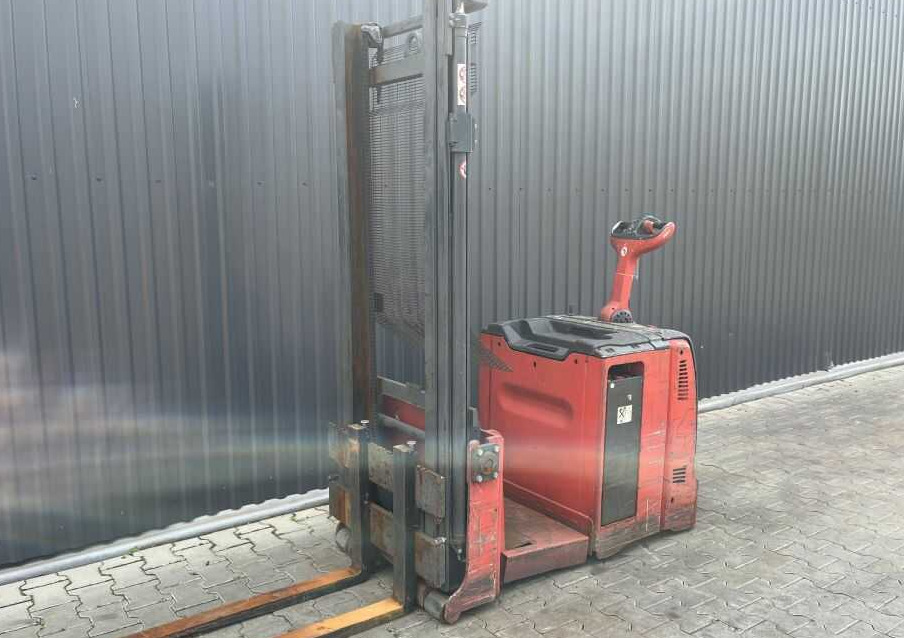 Linde L12AC - Pinoamistrukki: kuva Linde L12AC - Pinoamistrukki Linde L12AC - Pinoamistrukki: kuva Linde L12AC - Pinoamistrukki