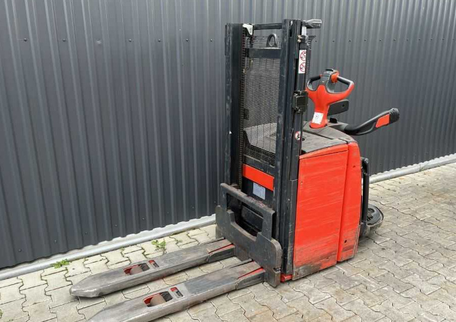 Linde L14AP - Pinoamistrukki: kuva Linde L14AP - Pinoamistrukki Linde L14AP - Pinoamistrukki: kuva Linde L14AP - Pinoamistrukki