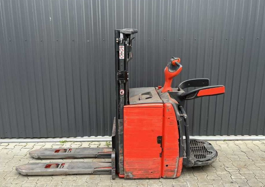 Linde L14LAP - Pinoamistrukki: kuva Linde L14LAP - Pinoamistrukki Linde L14LAP - Pinoamistrukki: kuva Linde L14LAP - Pinoamistrukki