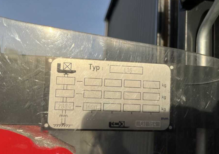 Linde L16 - Pinoamistrukki: kuva Linde L16 - Pinoamistrukki Linde L16 - Pinoamistrukki: kuva Linde L16 - Pinoamistrukki